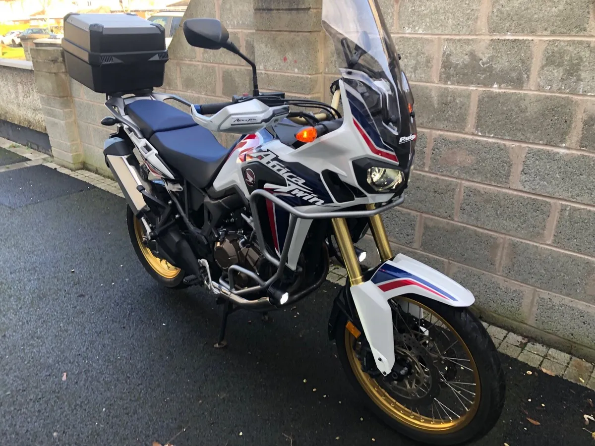 Africa Twin CRF1000L - Image 2