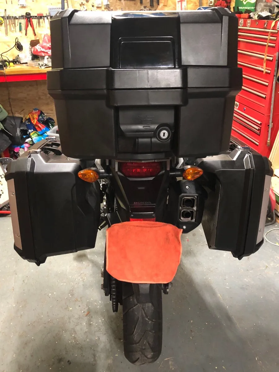 Africa Twin CRF1000L - Image 4