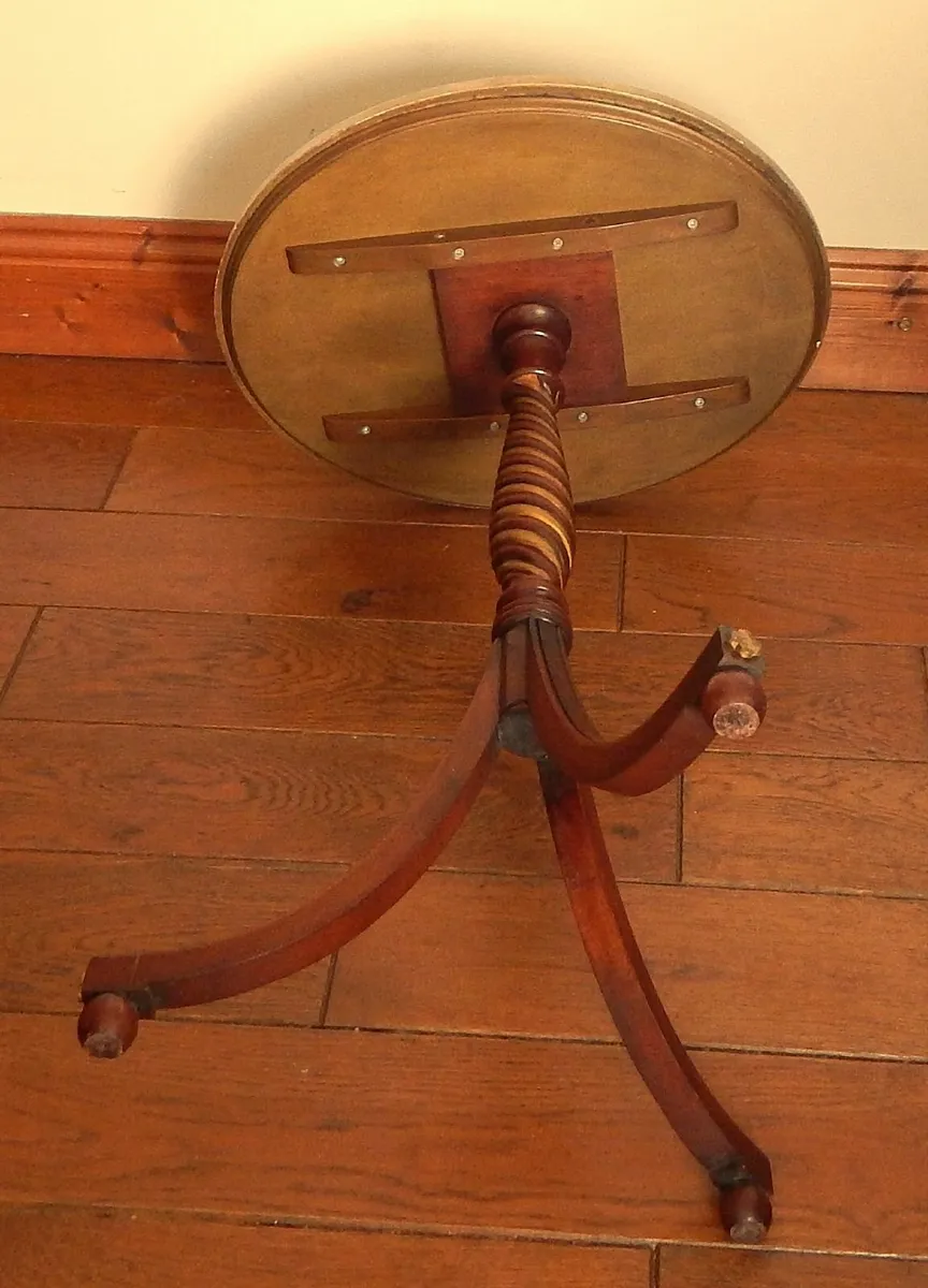 Side Table with Bevelled Edge Mirror Top - Image 4