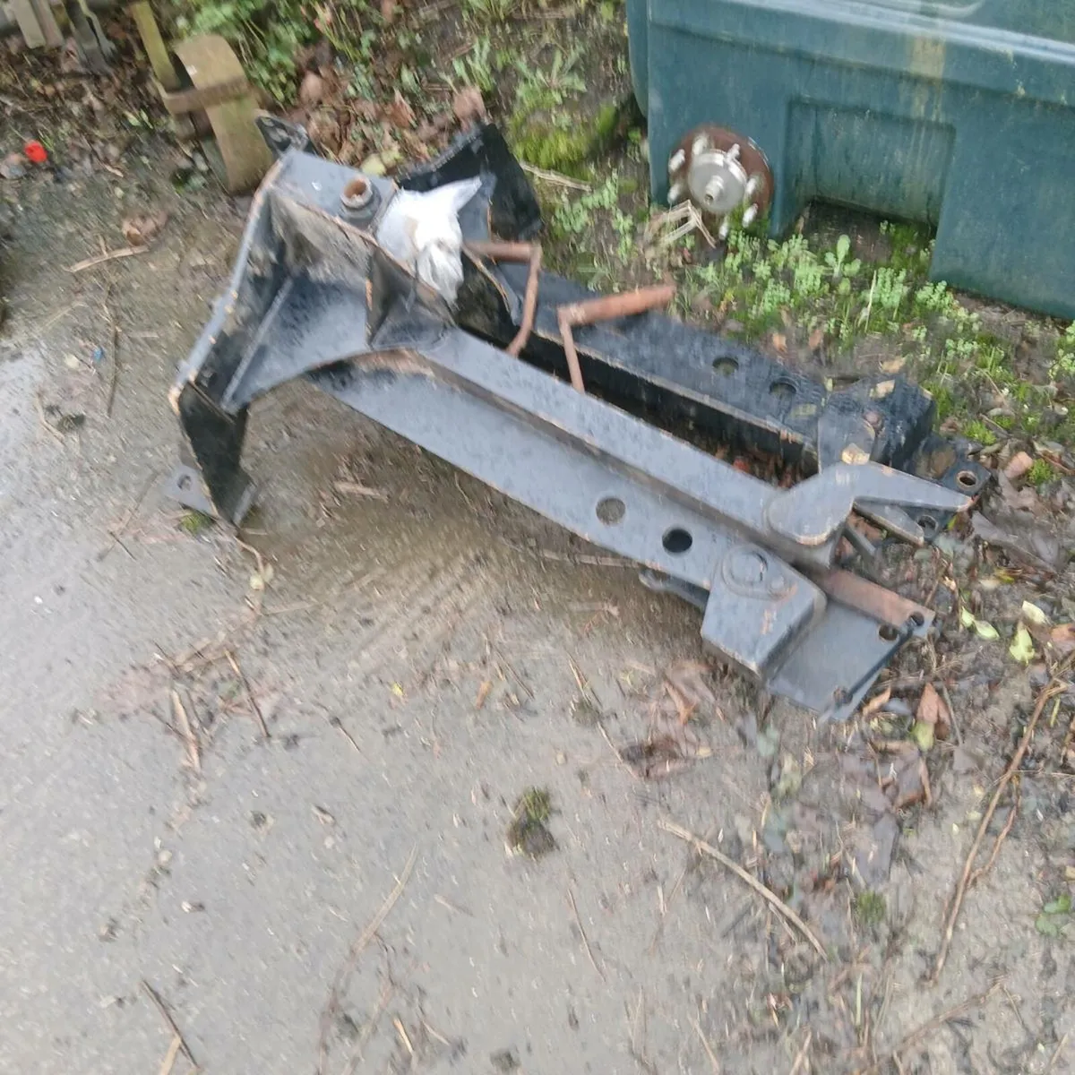 Bomford front end loader and brackets€900 - Image 2