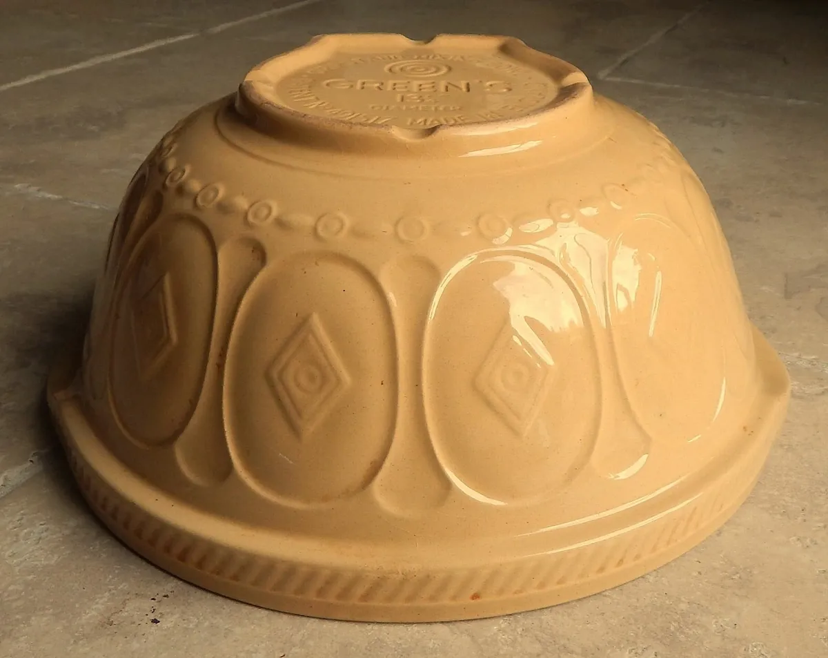 Vintage Wooden Rolling Pins & Ceramic Baking Bowl - Image 3