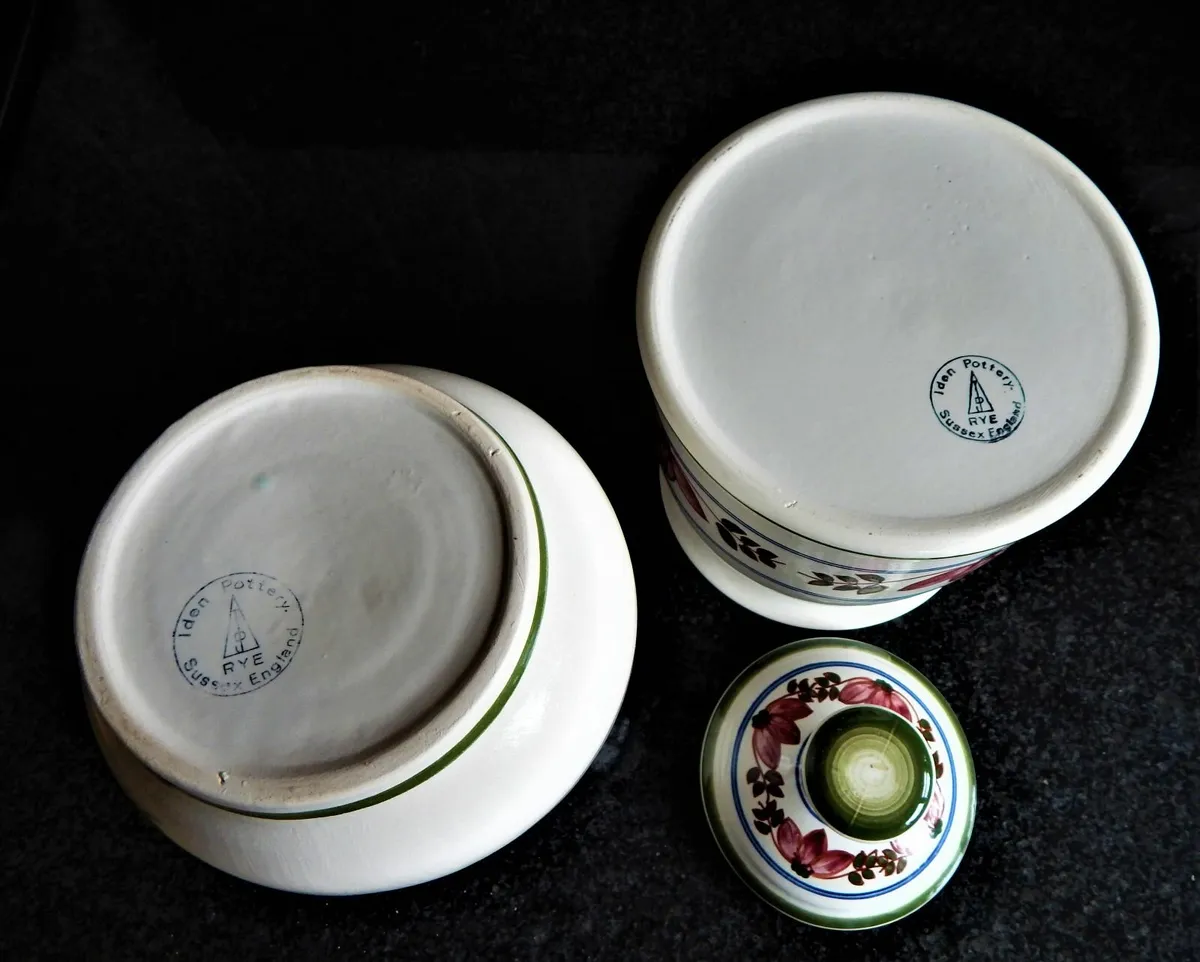 Large Iden Pottery Biscuit Barrel and Vase - Image 4