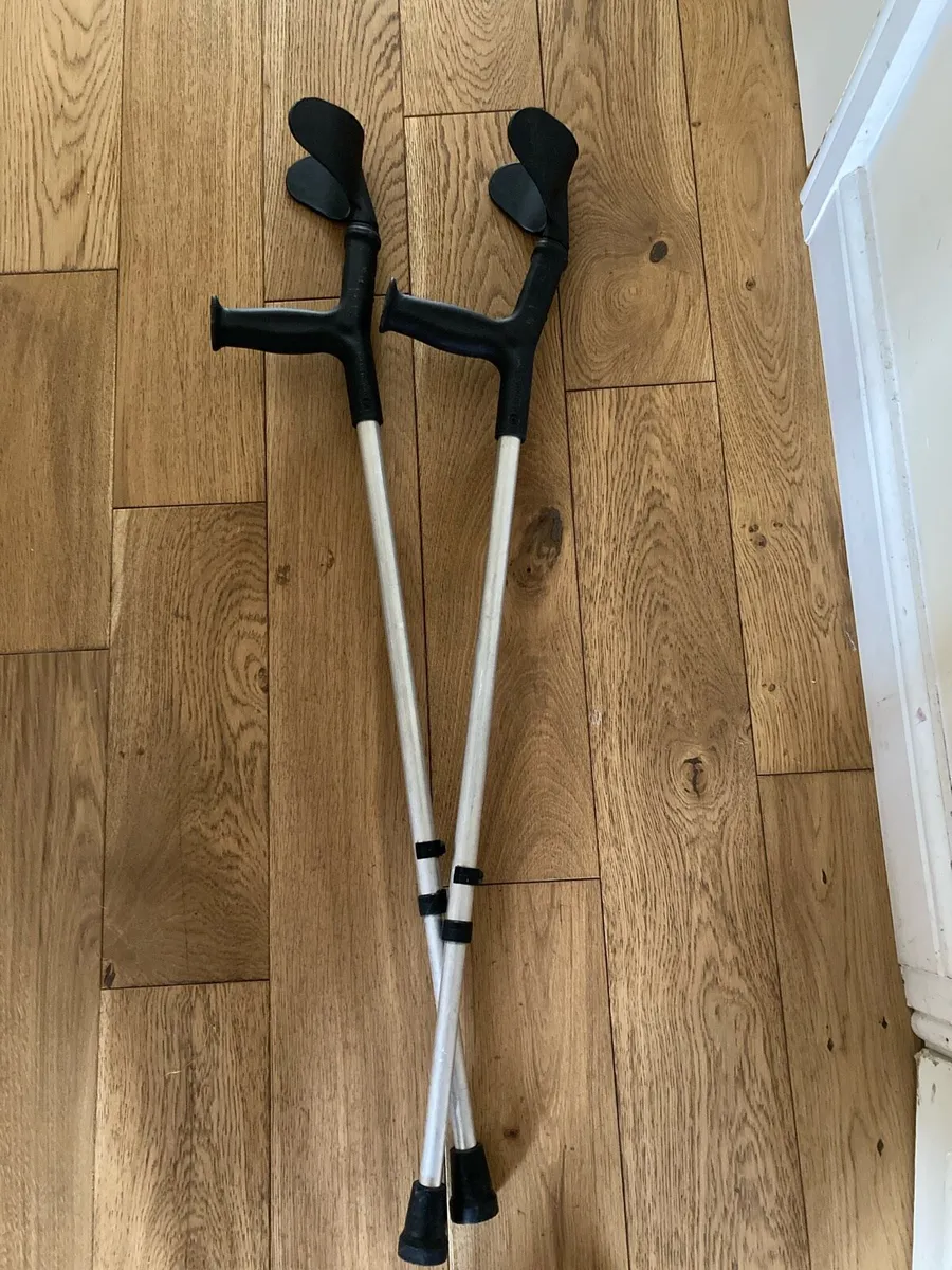 FREE Crutches for an adult