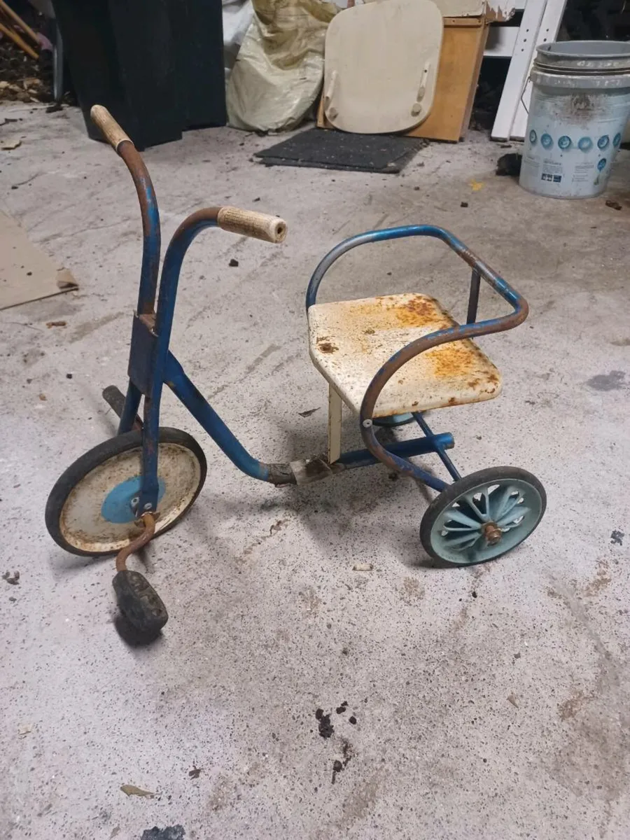 Vintage Raleigh Tricycle Early 1970s - Image 1