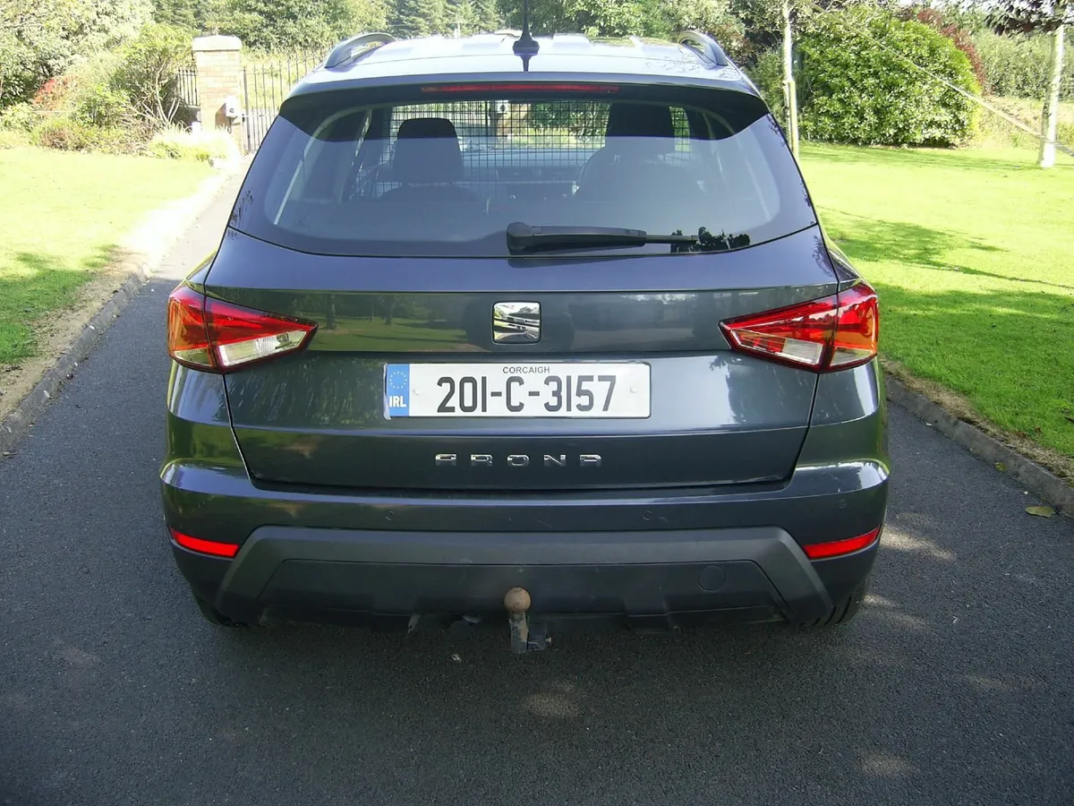 SEAT Arona 2020 no vat - Image 4