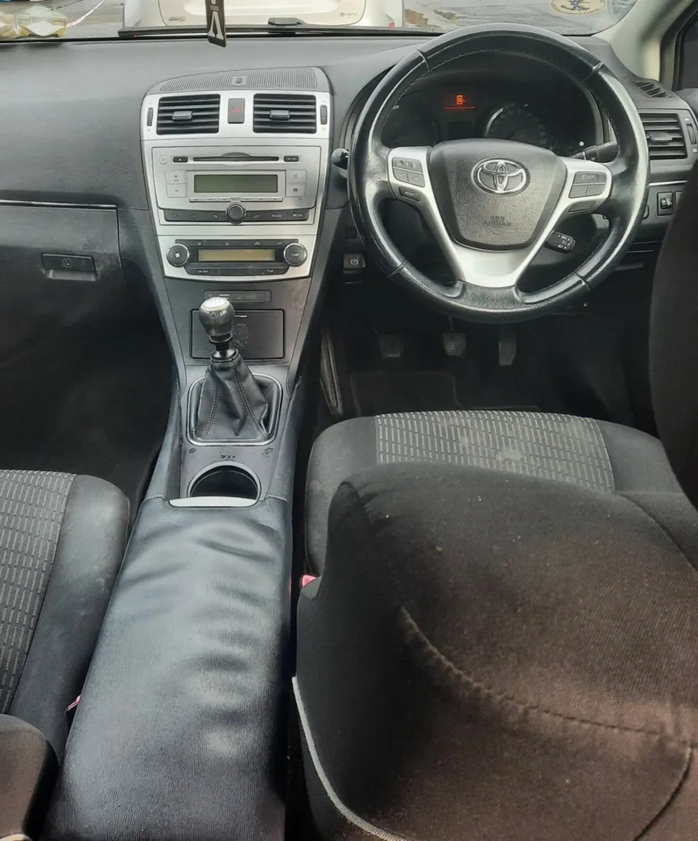 Toyota Avensis 2012 - Image 4