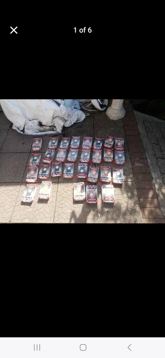 Alarm clocks & picture frames - Image 1