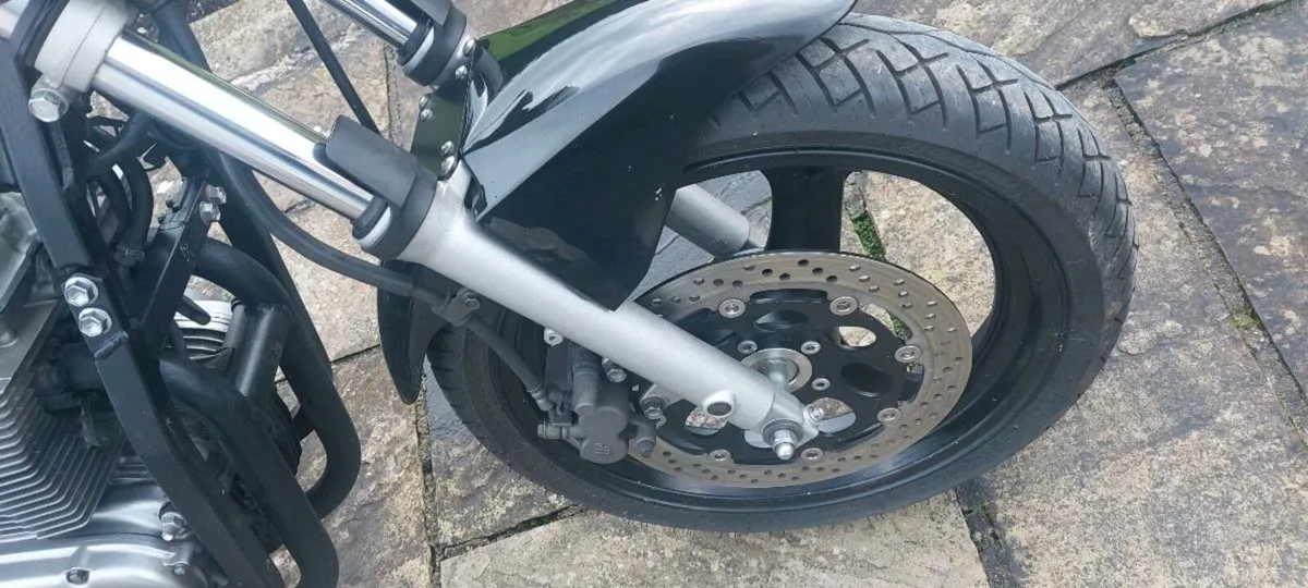 SUZUKI GS 500  2005 - Image 3