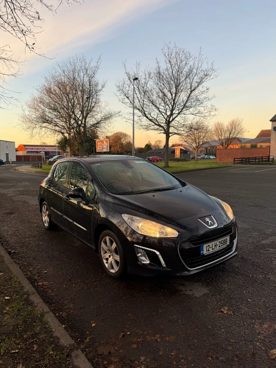 PEUGEOT 308 1.6 DIESEL - Image 1