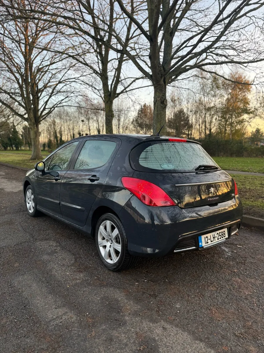 PEUGEOT 308 1.6 DIESEL - Image 2