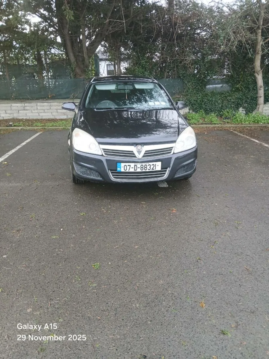 Vauxhall  astra - Image 1