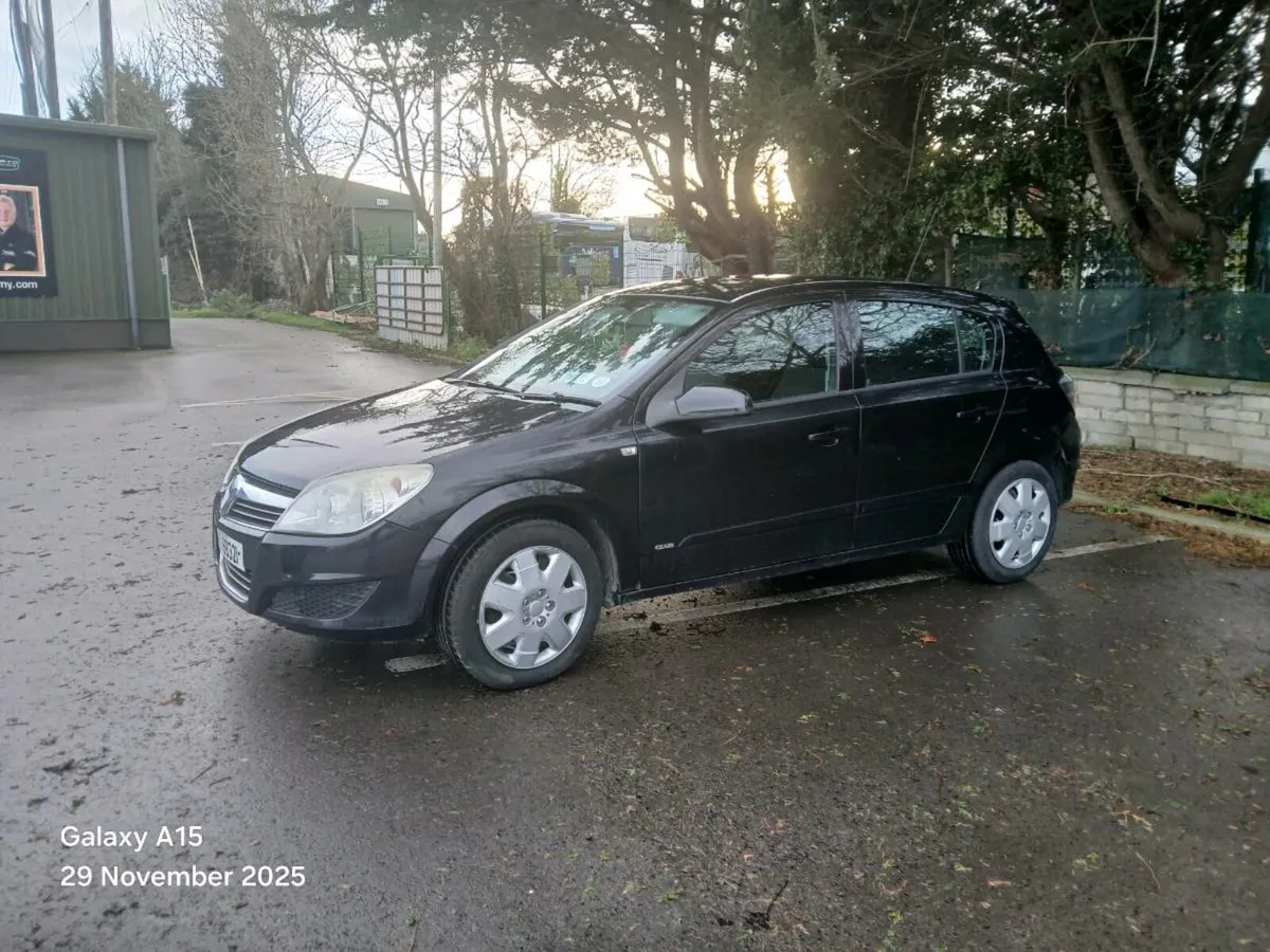 Vauxhall  astra - Image 2