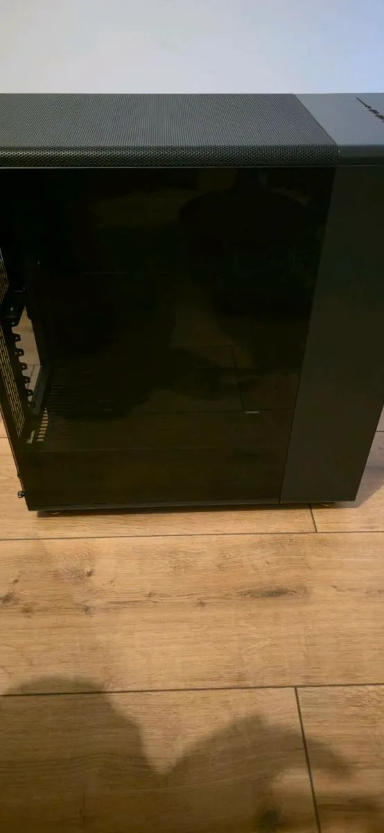 Fractal North Design PC case - Image 4