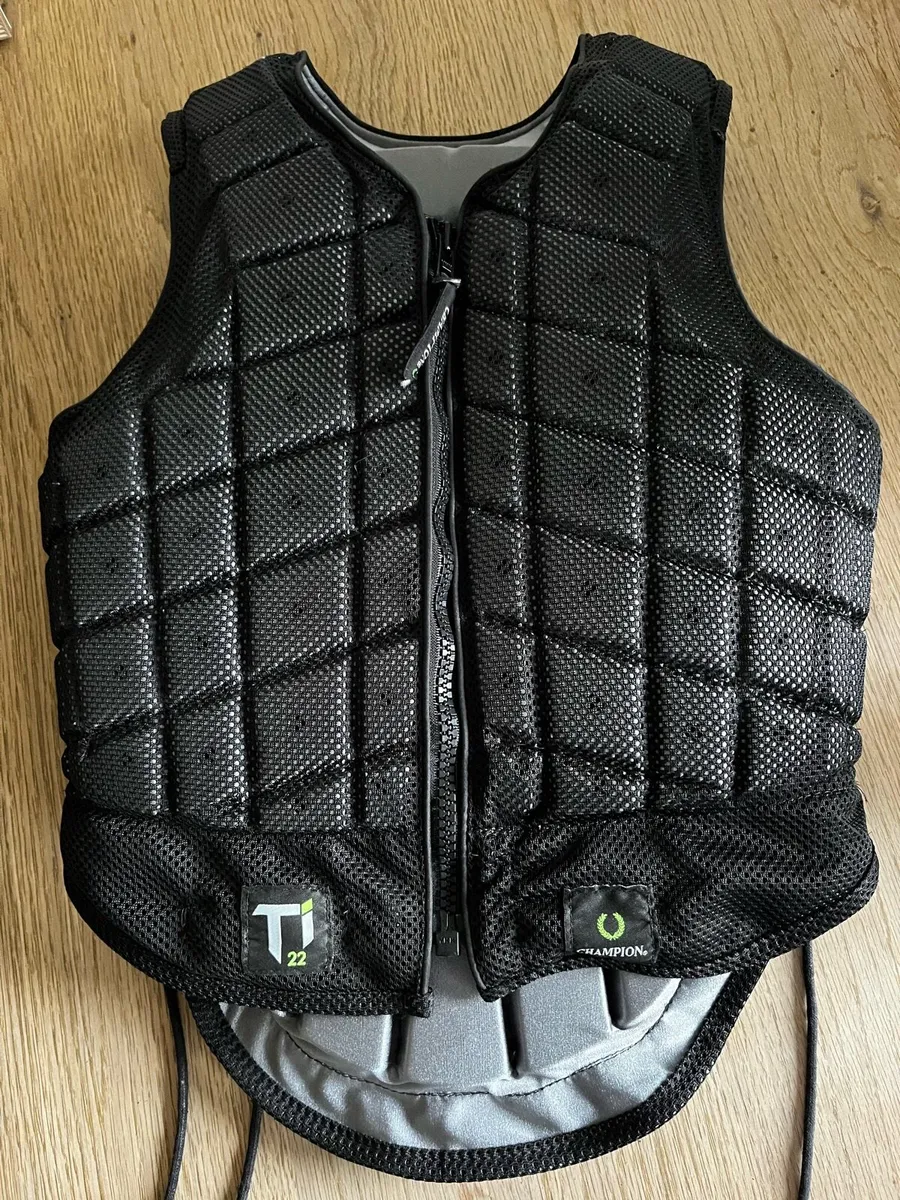 Horse Riding Back Protector - Image 1