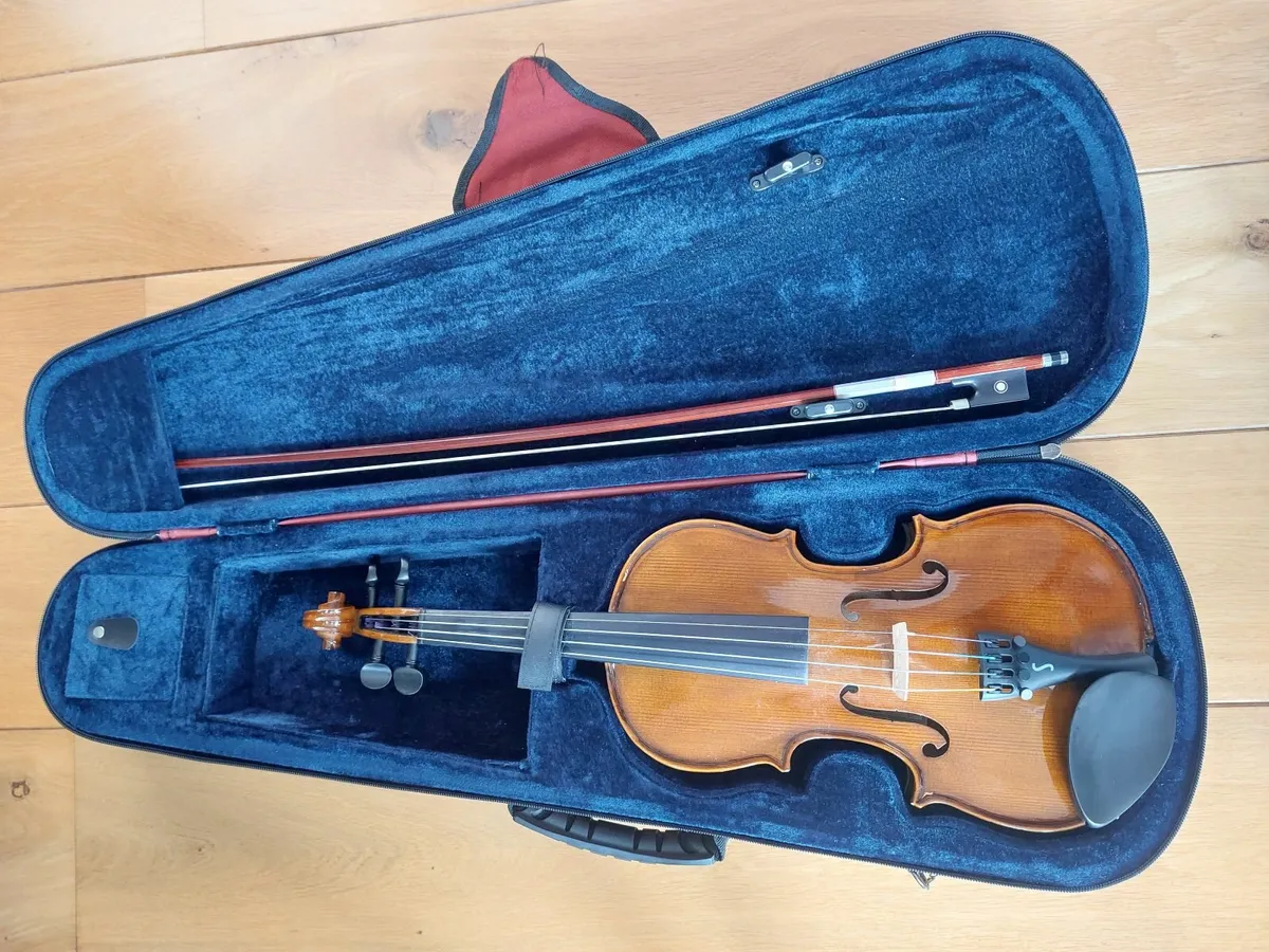3/4 Violin, Shoulder Rest and Tuner - Image 3