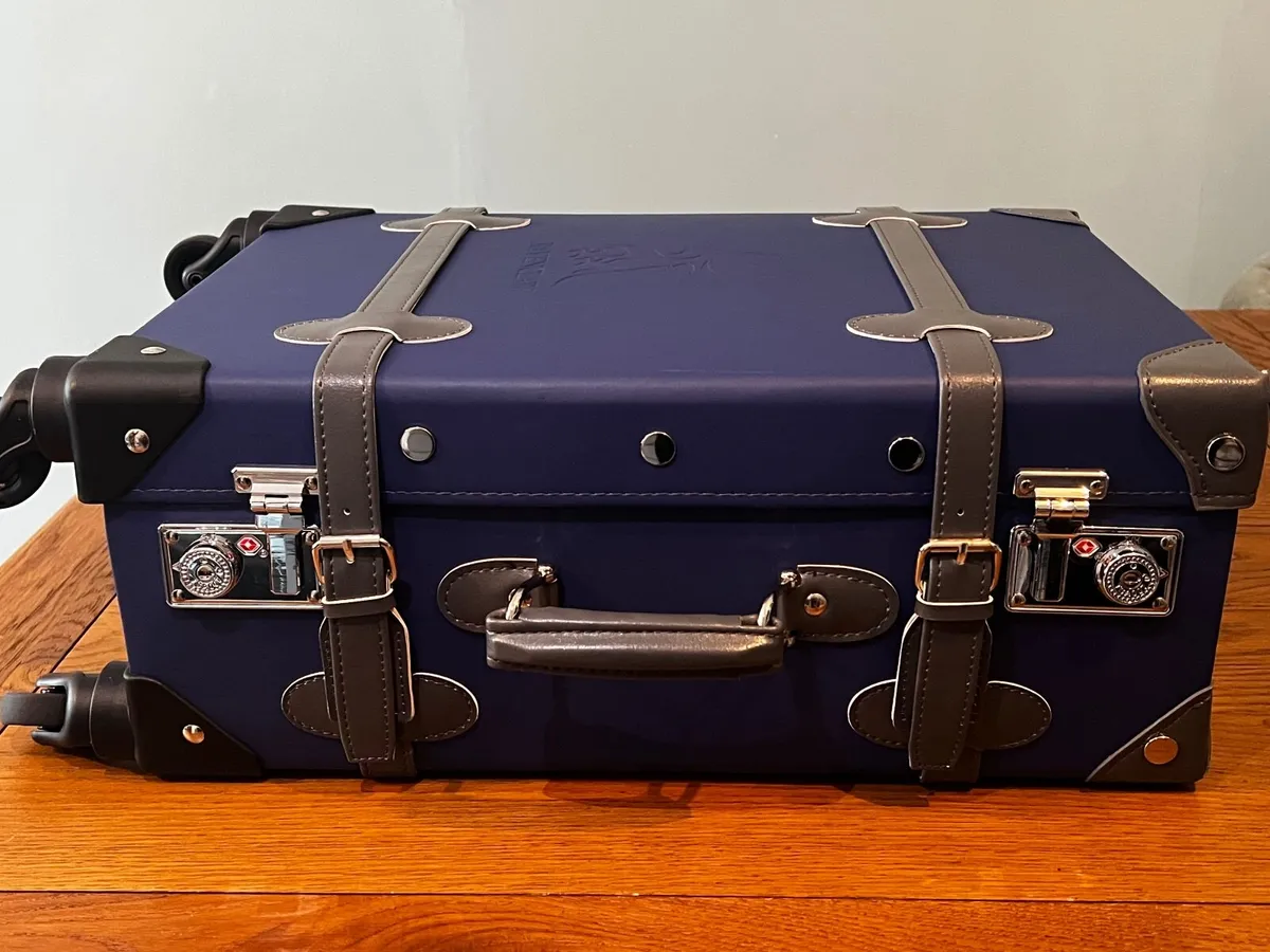 Harry Potter Ravenclaw Trunk Case - Image 1
