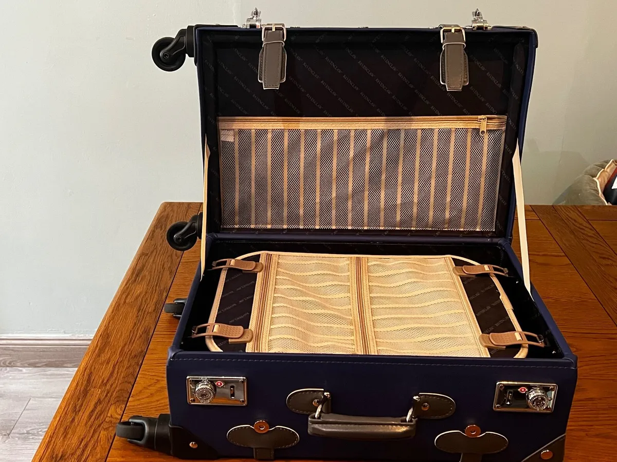 Harry Potter Ravenclaw Trunk Case - Image 3