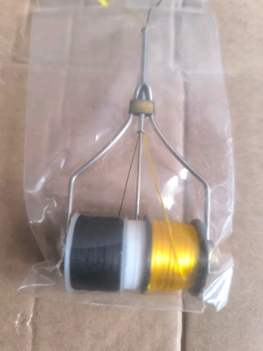 Double/twin bobbin holder for fly tying RG France - Image 3