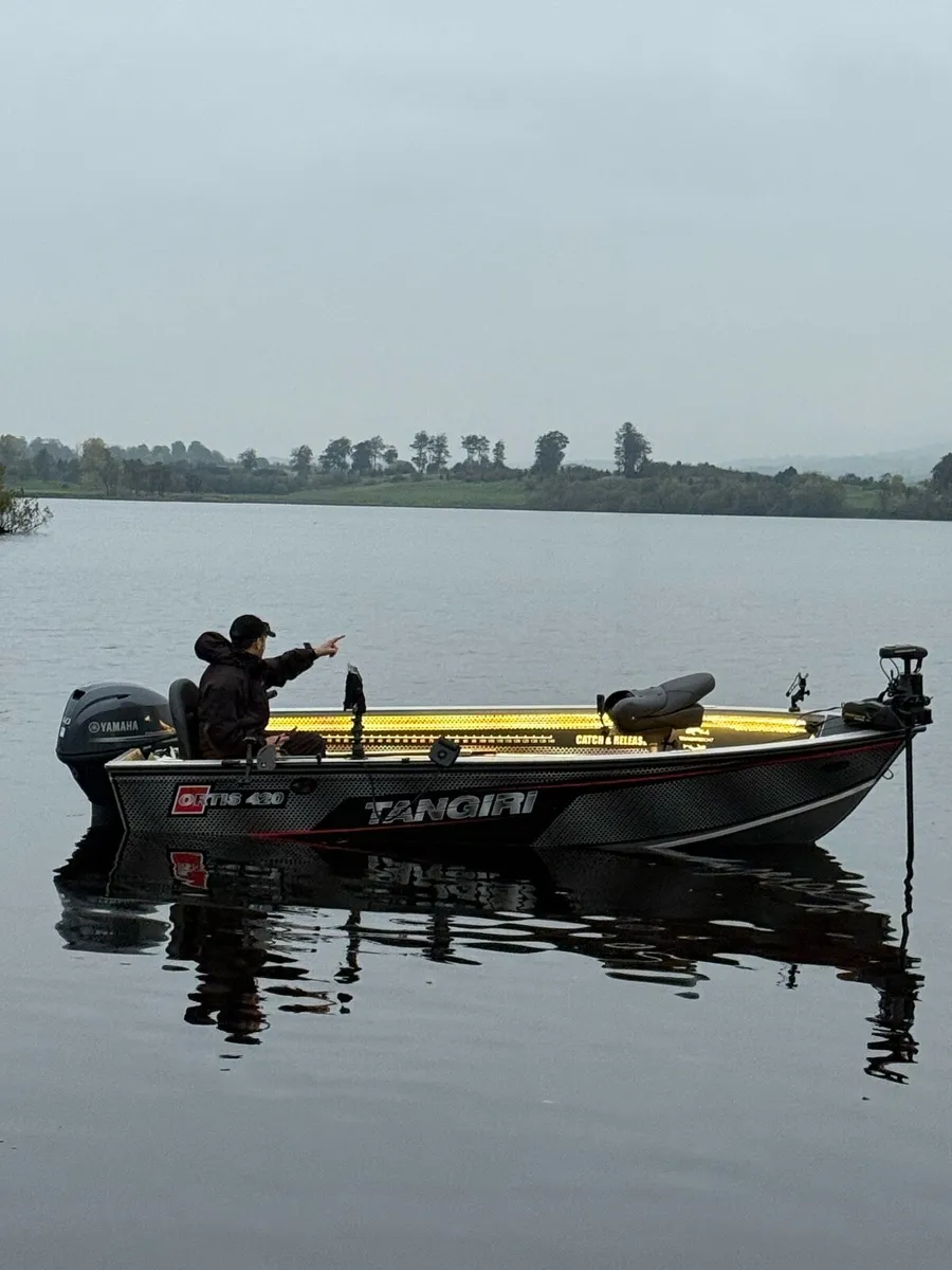 fishing boat - Image 1