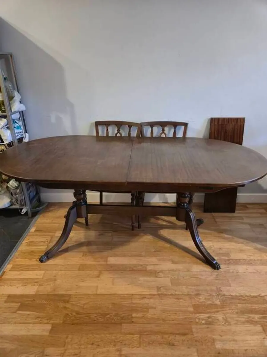 Dining table with 6 chairs - Image 3