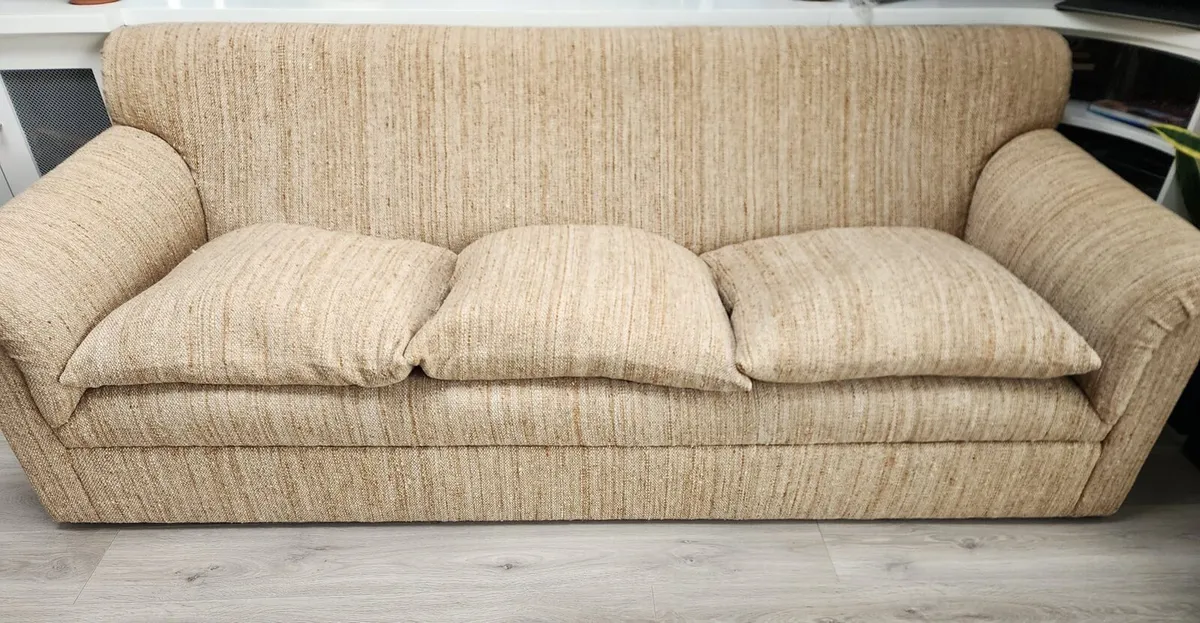 2&3 seater sofas (can be sold separately) - Image 2