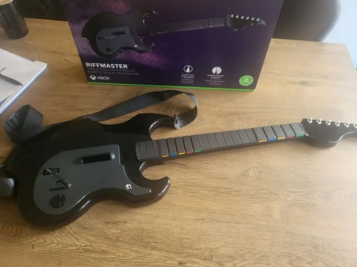 Riffmaster Wireless Guitar for Xbox Series Consoles - Image 1
