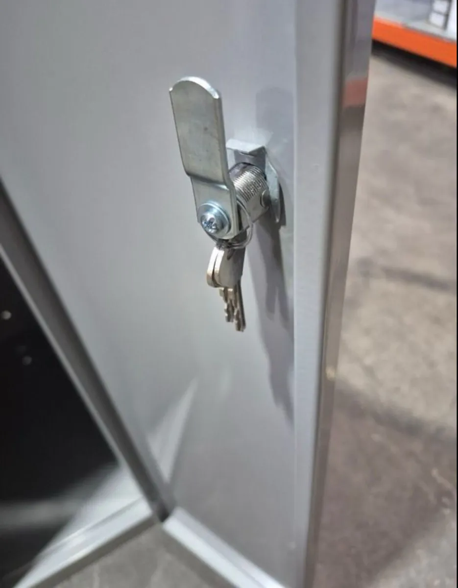 NEW Metal Lockers - Image 3