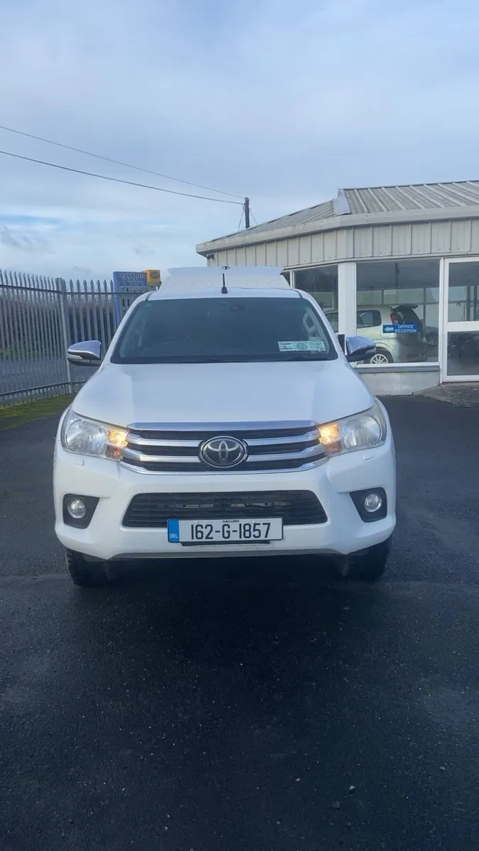Toyota Hilux Double Cab 2016 - Image 1