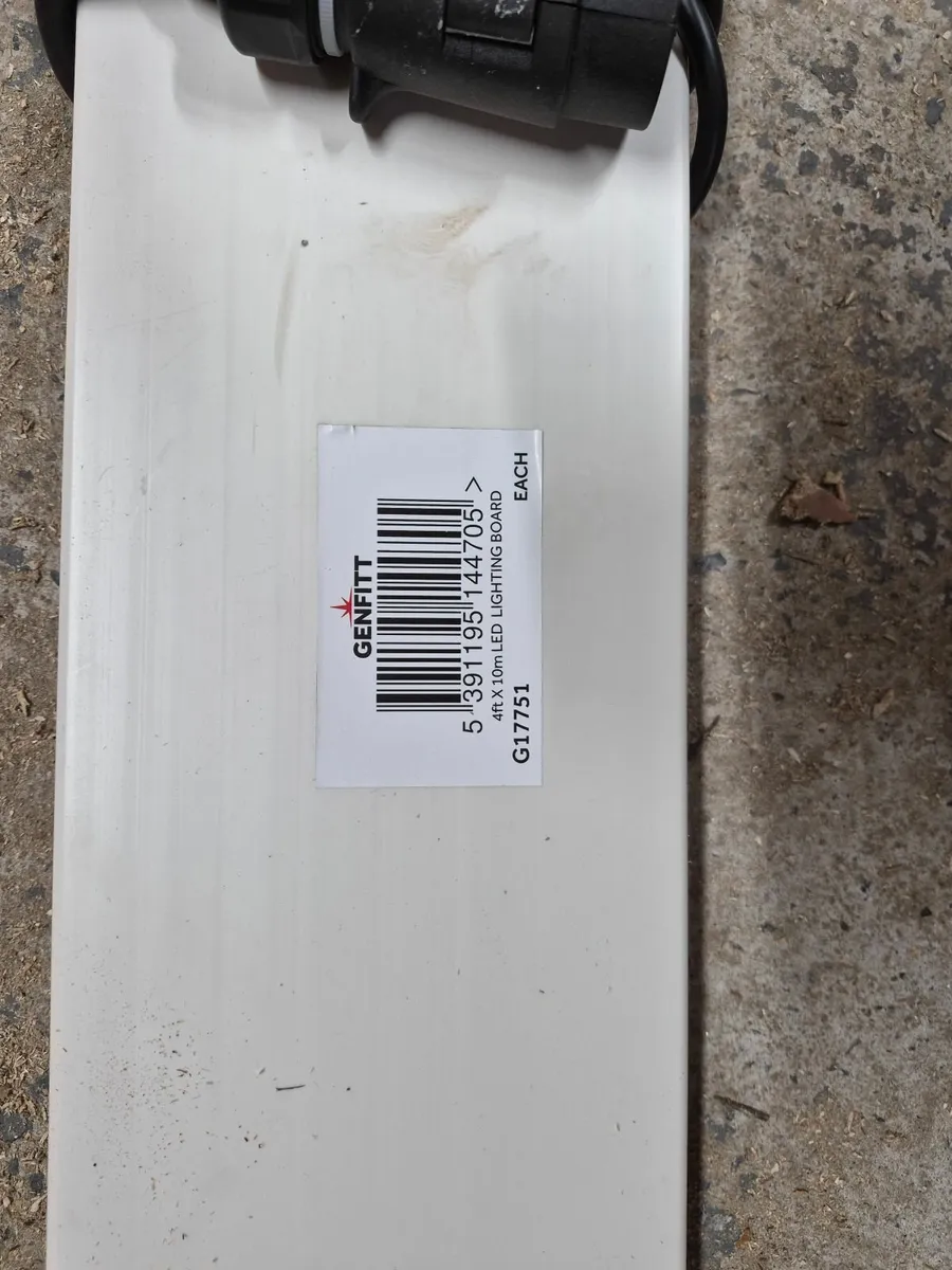 Trailer lights - Image 1