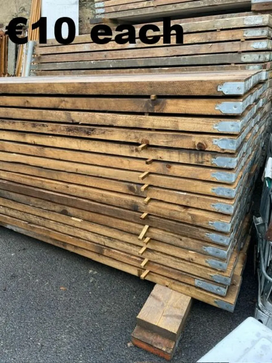 Scaffolding  & Ladders - Image 4