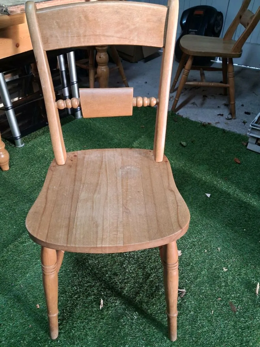 Solid Pine Table & 4 Chairs €150 - Image 4