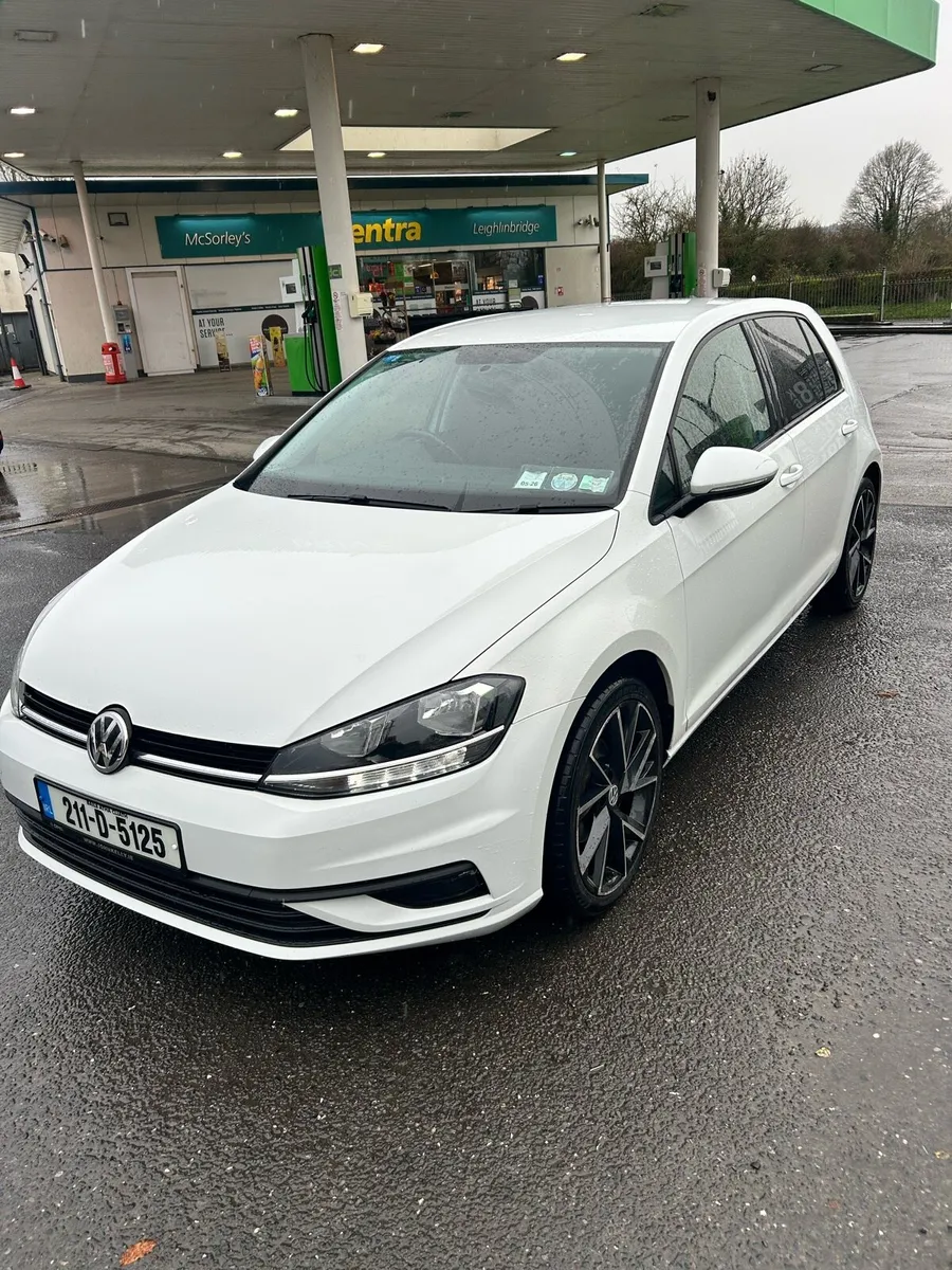 VW Golf 1.0tsi FSH - Image 3