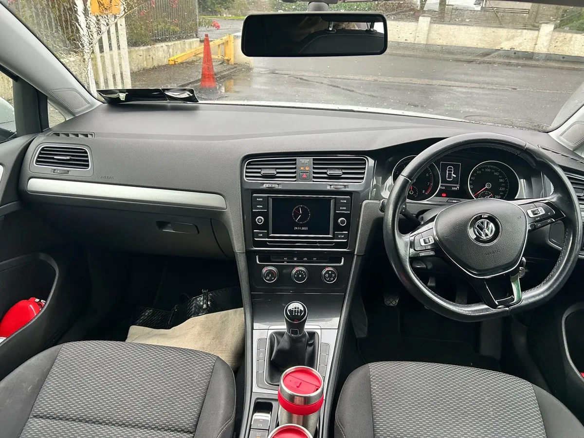 VW Golf 1.0tsi FSH - Image 4