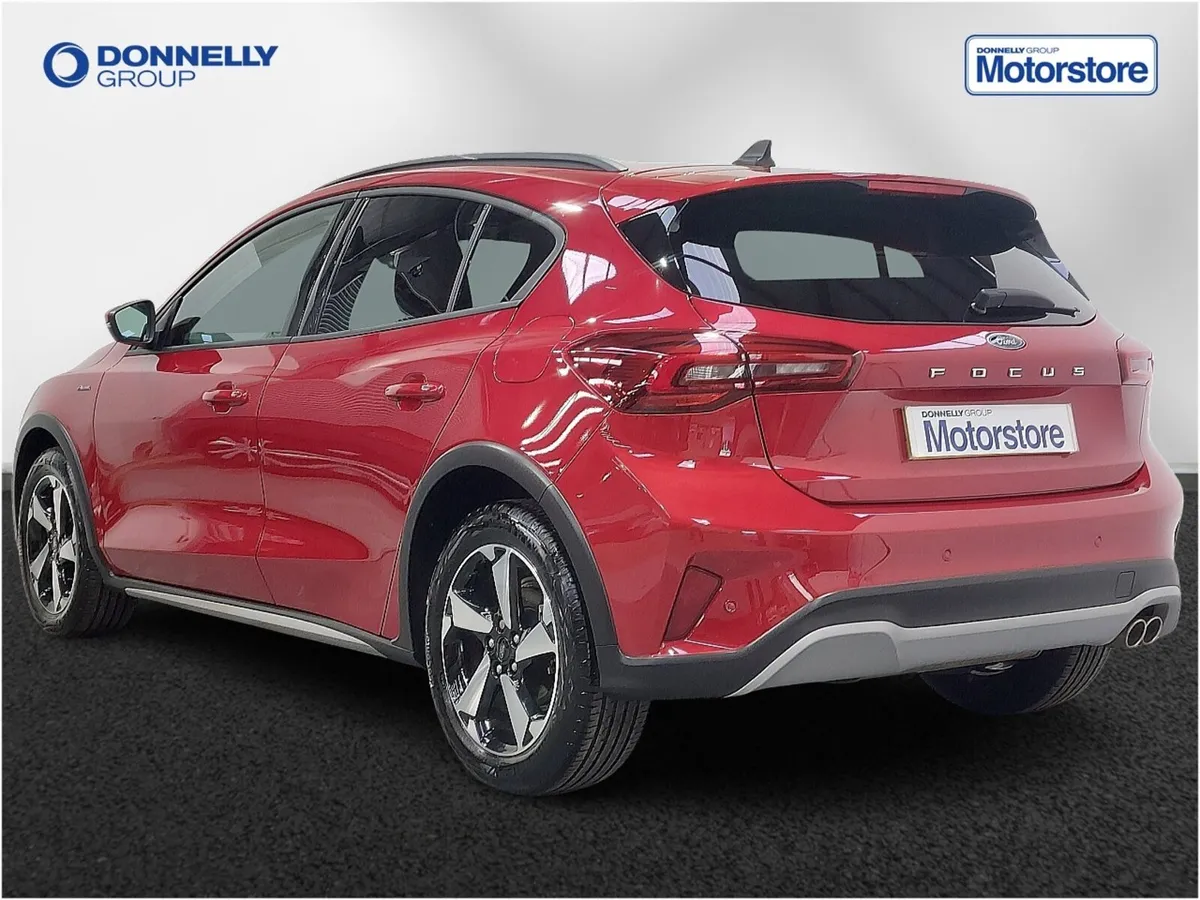 Ford Focus Hatchback Active - Image 2