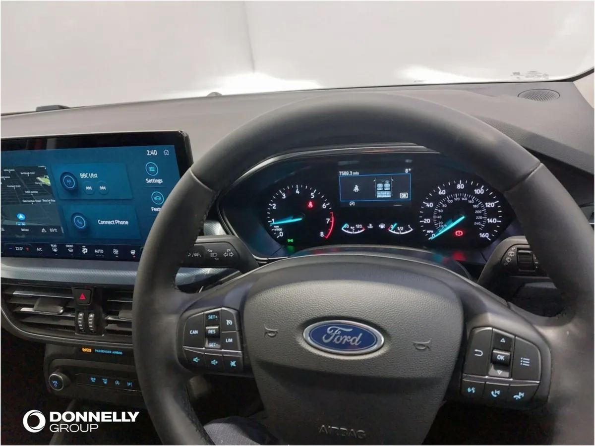 Ford Focus Hatchback Active - Image 4