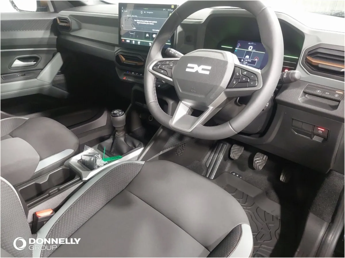 Dacia Duster Estate Extreme - Image 4