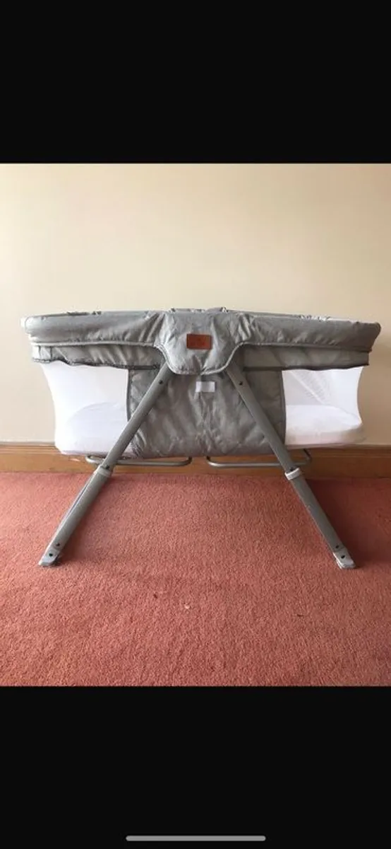 Next to me - Image 1