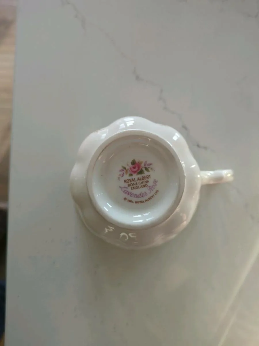 Lavender rose tea set - Image 1