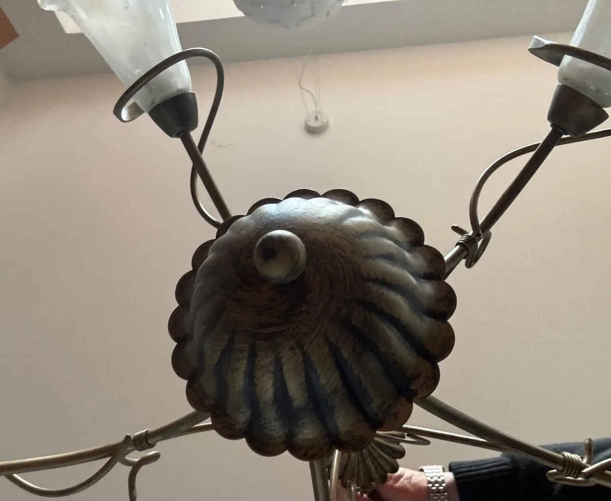 Sitting room Light - Image 4