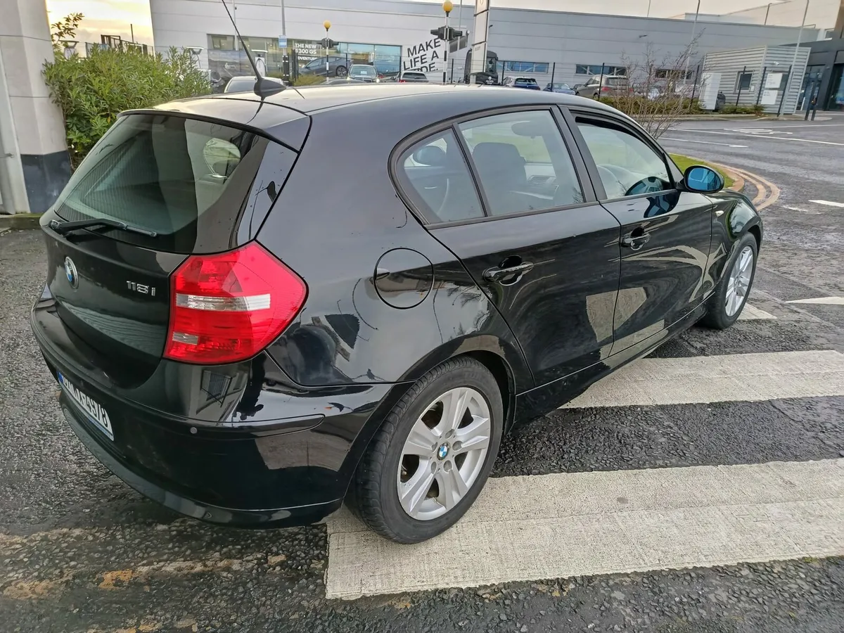 Bmw 1 automatic  low km - Image 4