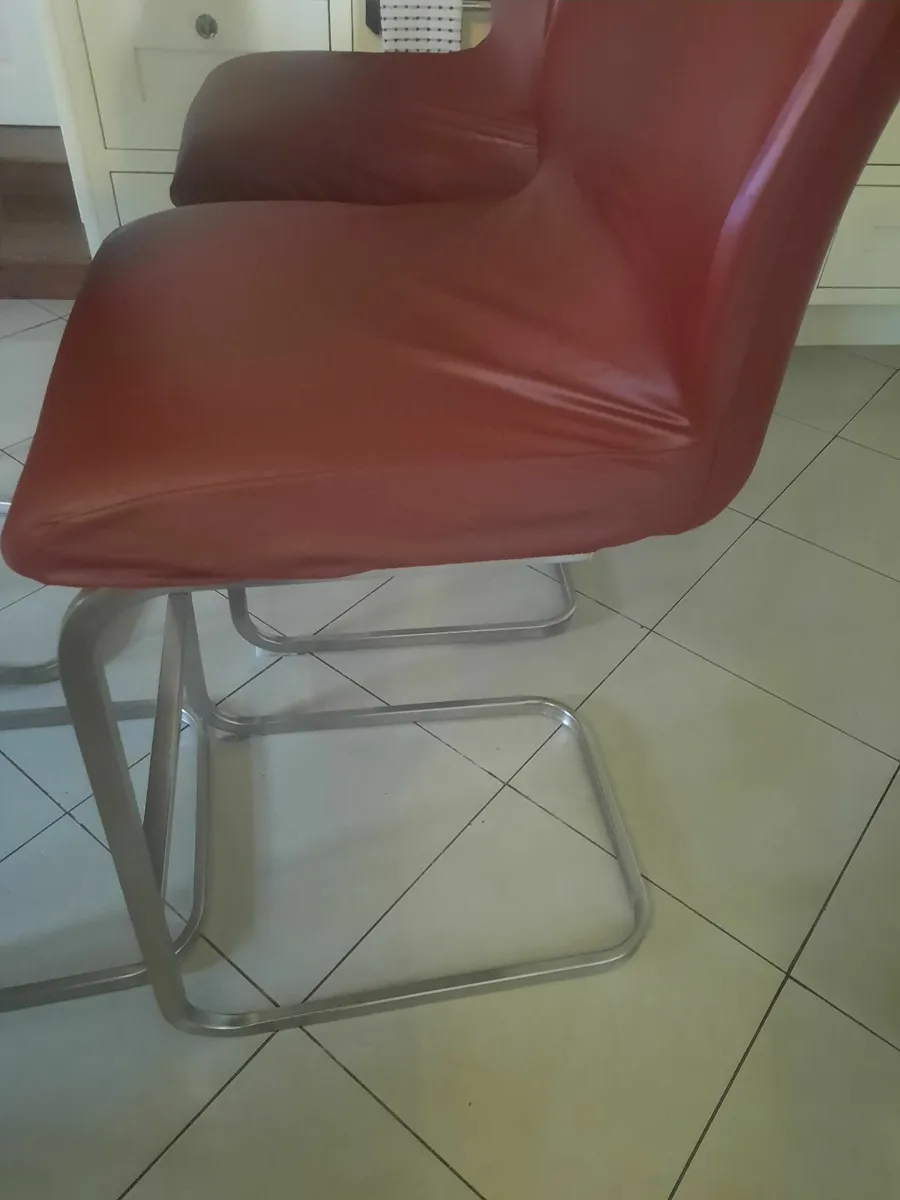 Kitchen island stools - Image 1