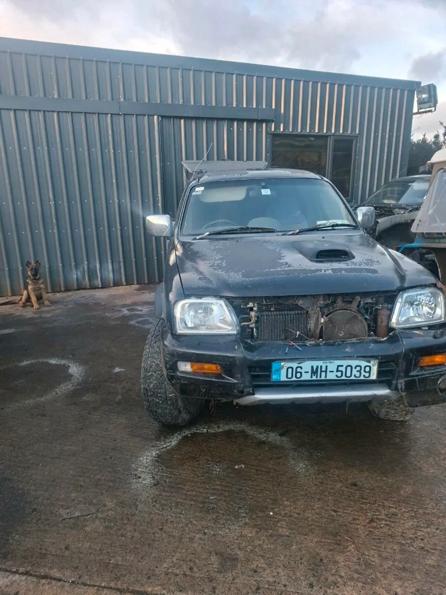 Mitsubishi l200 parts - Image 1