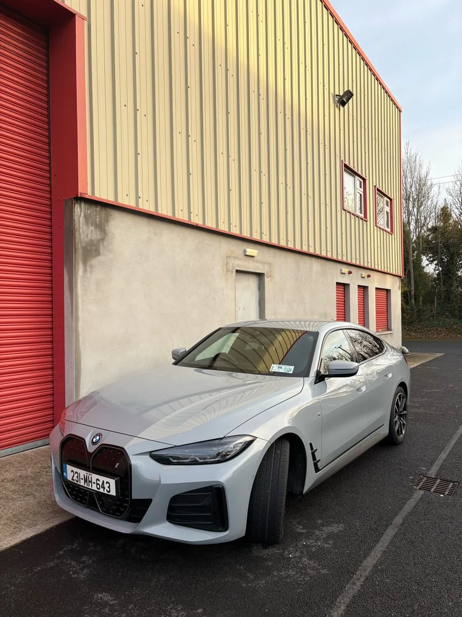 Beautiful 2023 BMW i4 €32995 - Image 2