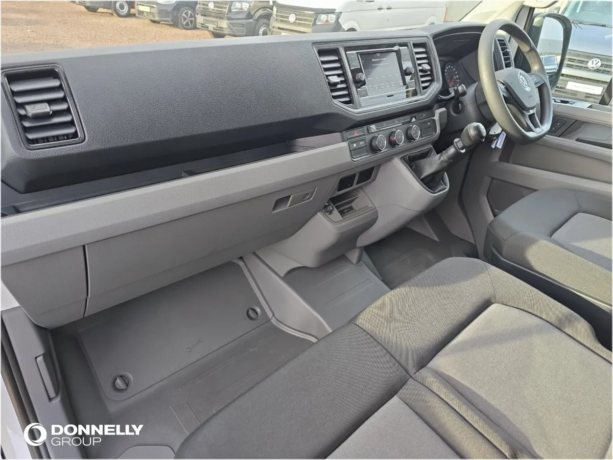 Volkswagen Crafter Cr35 Mwb Diesel Fwd Trendline - Image 2