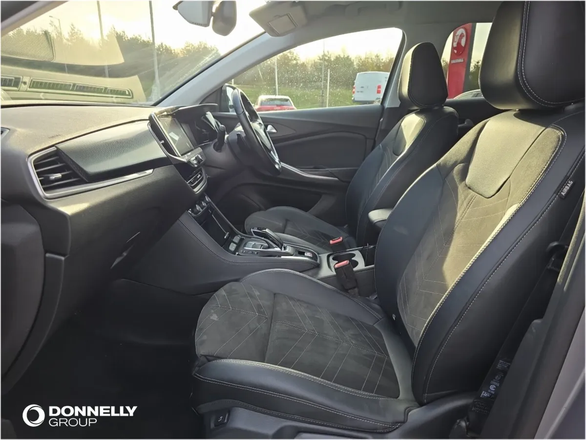 Vauxhall Grandland Diesel Hatchback Ultimate - Image 4