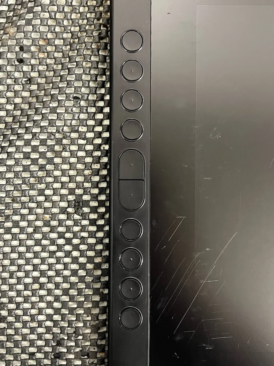 Kamvas 16 Drawing Tablet - Image 3