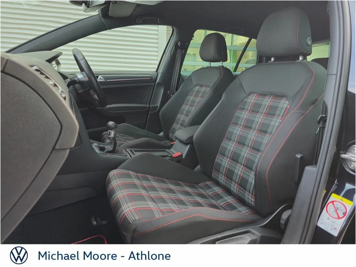 Volkswagen Golf GTI  2.0 TSI 245BHP - Image 4