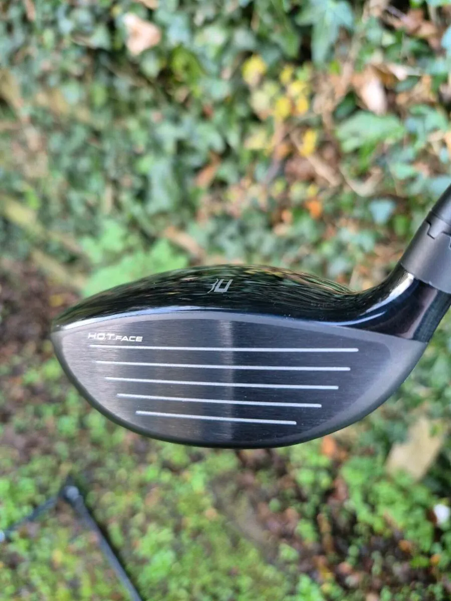 NEW COBRA AEROJET 3 WOOD 15 DEGREE STIFF - Image 2