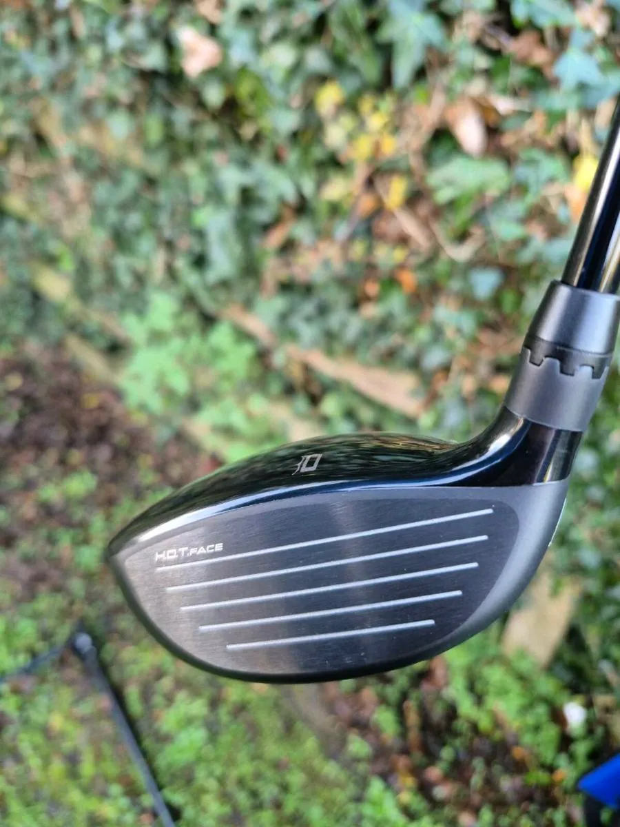 AS NEW COBRA AEROJET 5 WOOD 18 DEGREE STIFF - Image 2