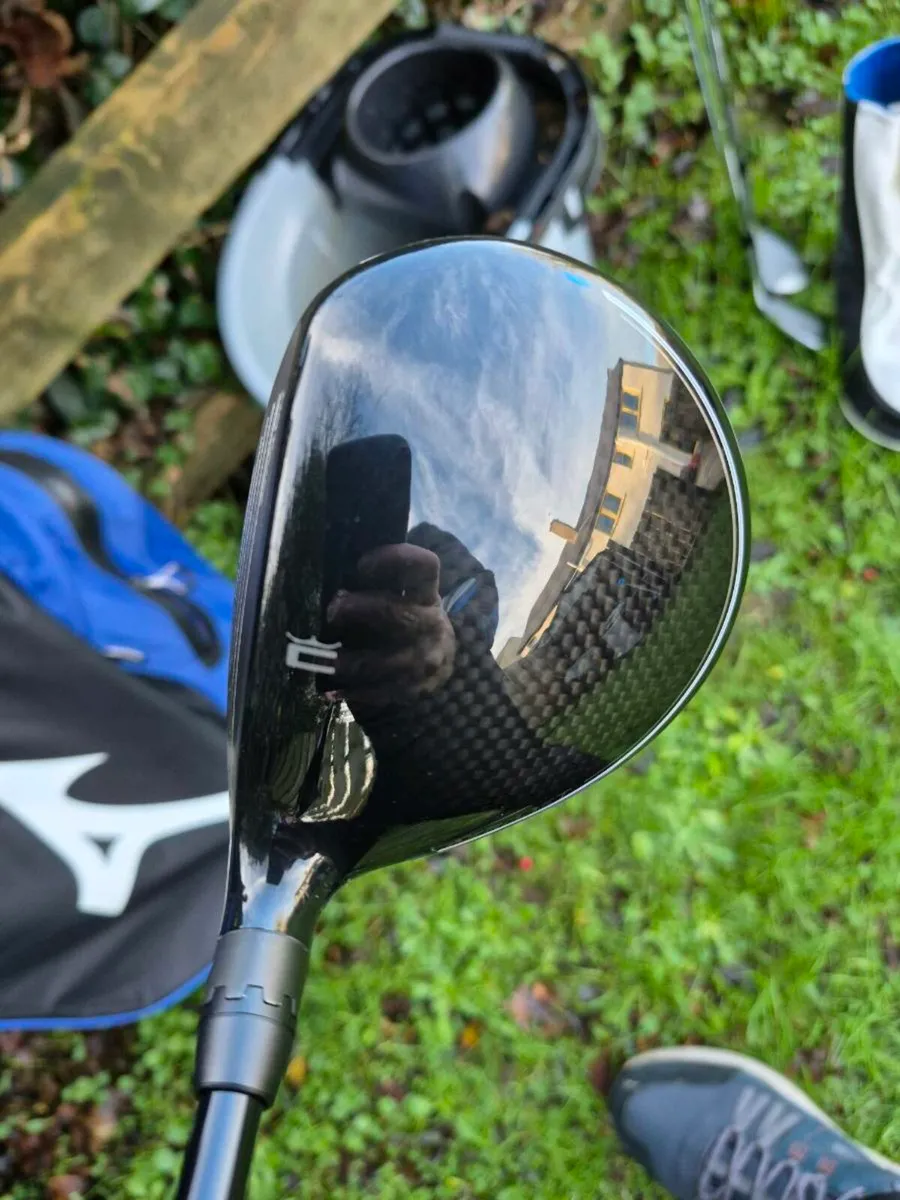 AS NEW COBRA AEROJET 5 WOOD 18 DEGREE STIFF - Image 3